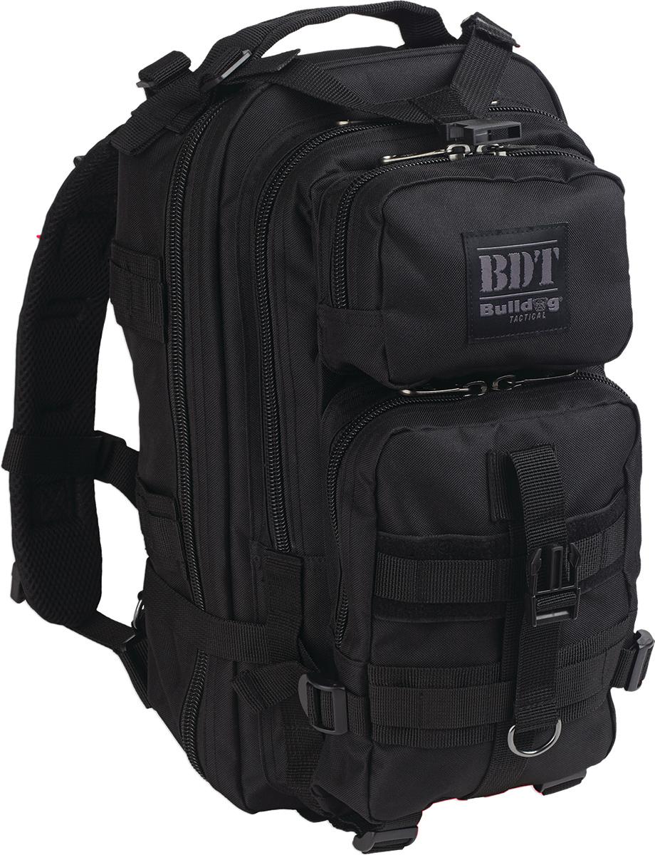 Mochila compacta Bulldog negra, ligera y duradera, ideal para viajes al aire libre.
