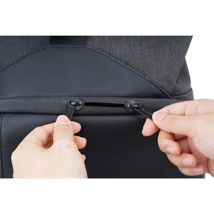 EcoFlow RIVER 2 Series Waterproof Bag 30L Travel Robust Backpack zipper detail with hands adjusting the closure