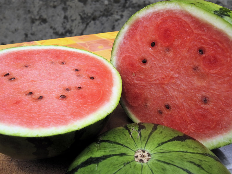 Watermelon effectively hydrates, detoxifies, and cleanses the entire body on a cellular level