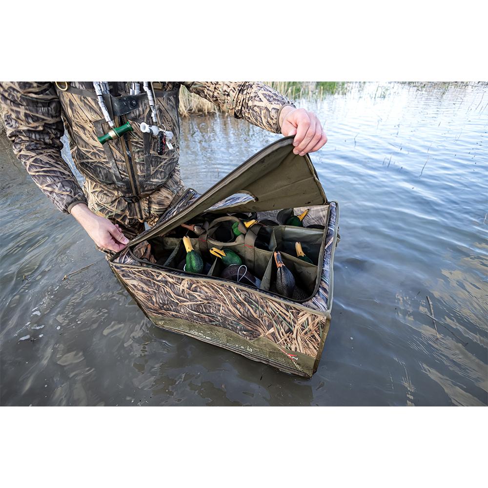AvianX Floating Slotted Decoy Bag 12 Slots Mossy Oak Shadow Grass Outdoor Gear