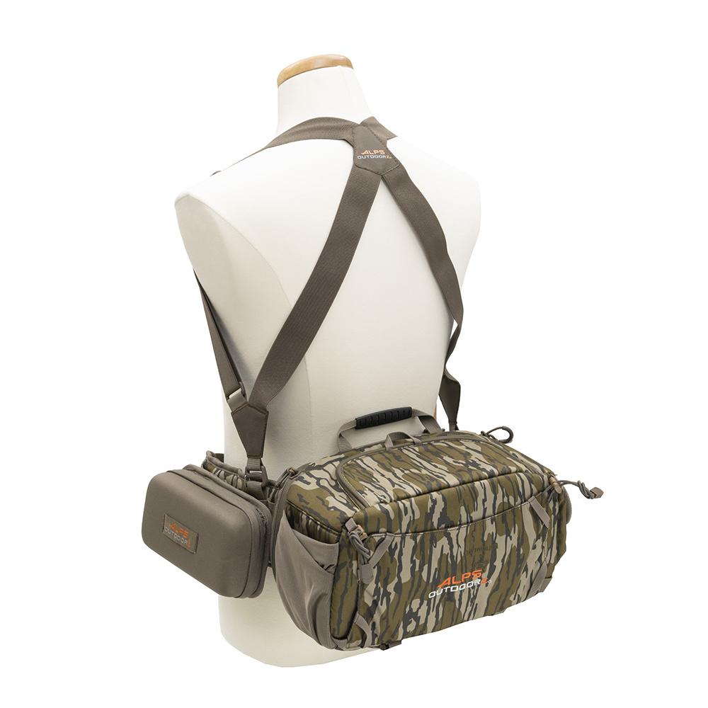 Alps Outdoorz Turkey Tracker Waist Pack Mossy Oak Bottomland Comfortable Durable