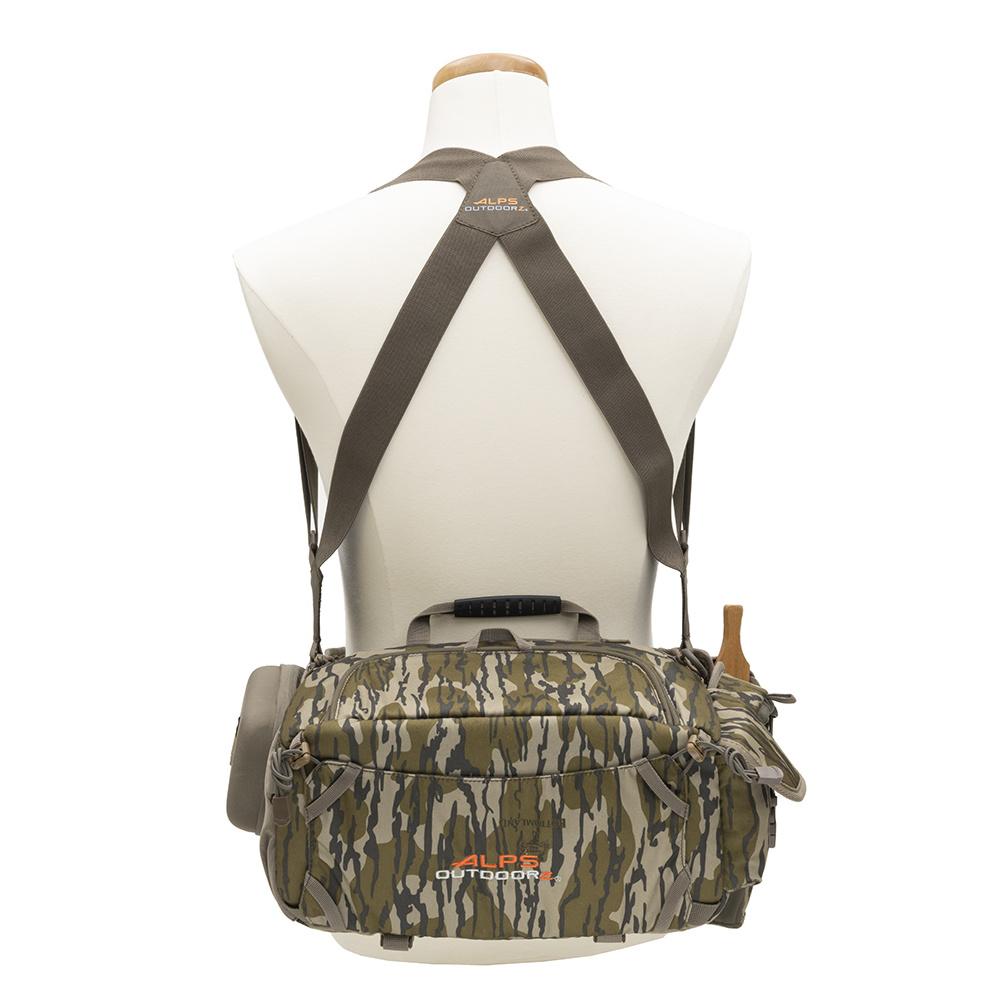 Alps Outdoorz Turkey Tracker Waist Pack Mossy Oak Bottomland Comfortable Durable