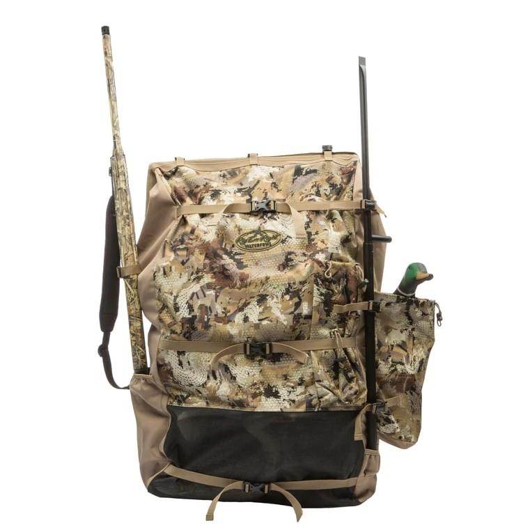 Rig Em Right Outdoors Refuge Runner Decoy Bag  Optifade Marsh (per each)