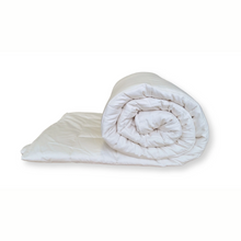 Load image into Gallery viewer, Soaring Heart Quilted Cotton Comforter Soft Breathable King Bedding 108&quot; x 92&quot;
