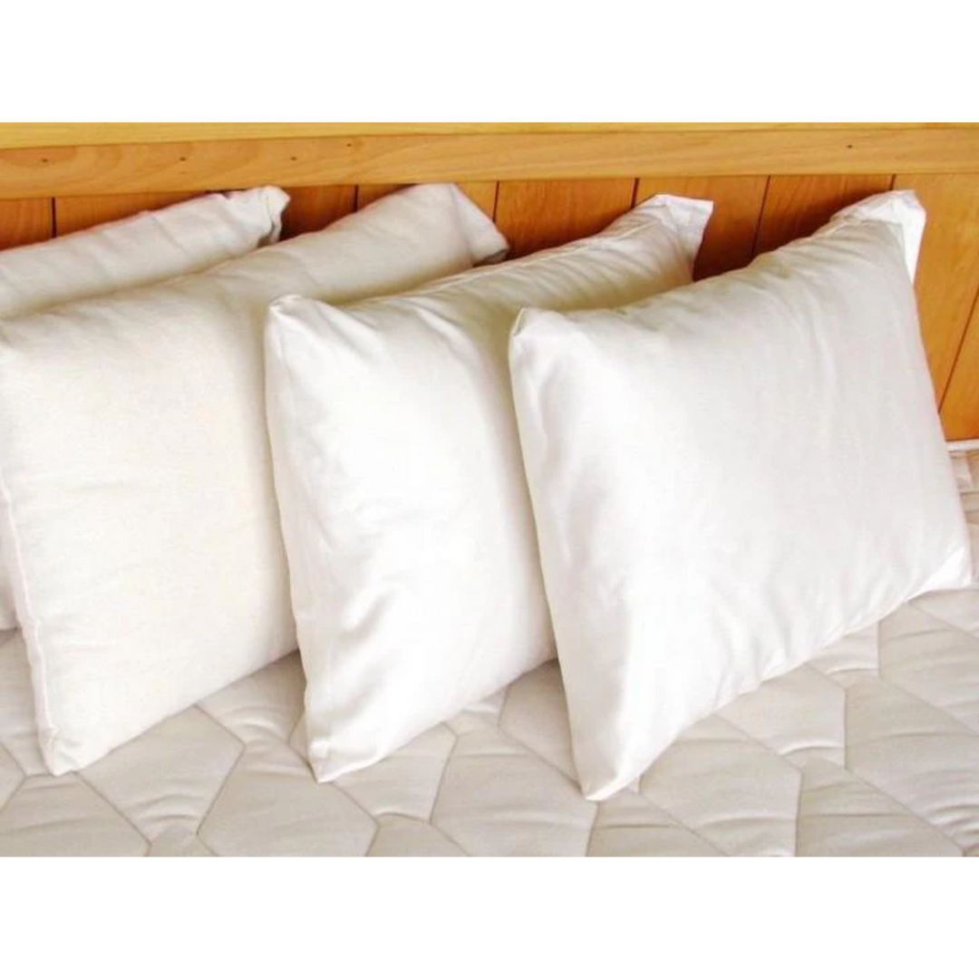 Almohada acurrucable Holy Lamb Organics, ultrasuave y sostenible, 32 x 44 cm