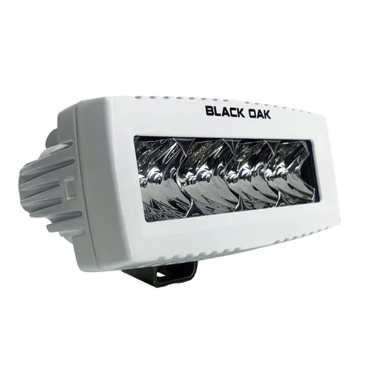 Luz LED de 4" para esparcidor marino de roble negro, óptica de inundación, carcasa blanca