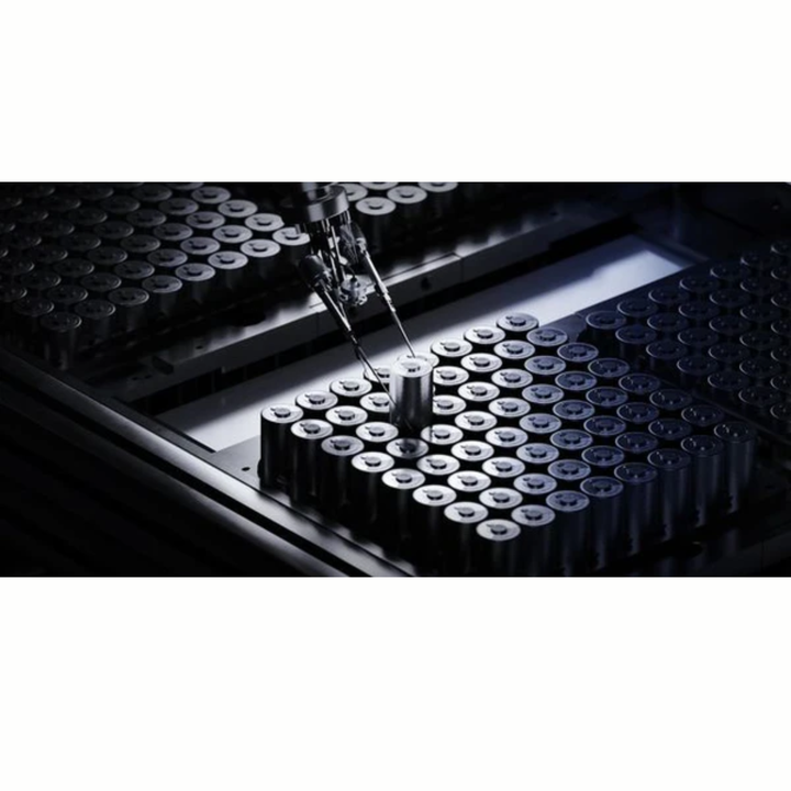 DELTA Pro Ultra X Inverter + Qty 2 Batteries + Qty 4 Rigid 400W Solar Panels