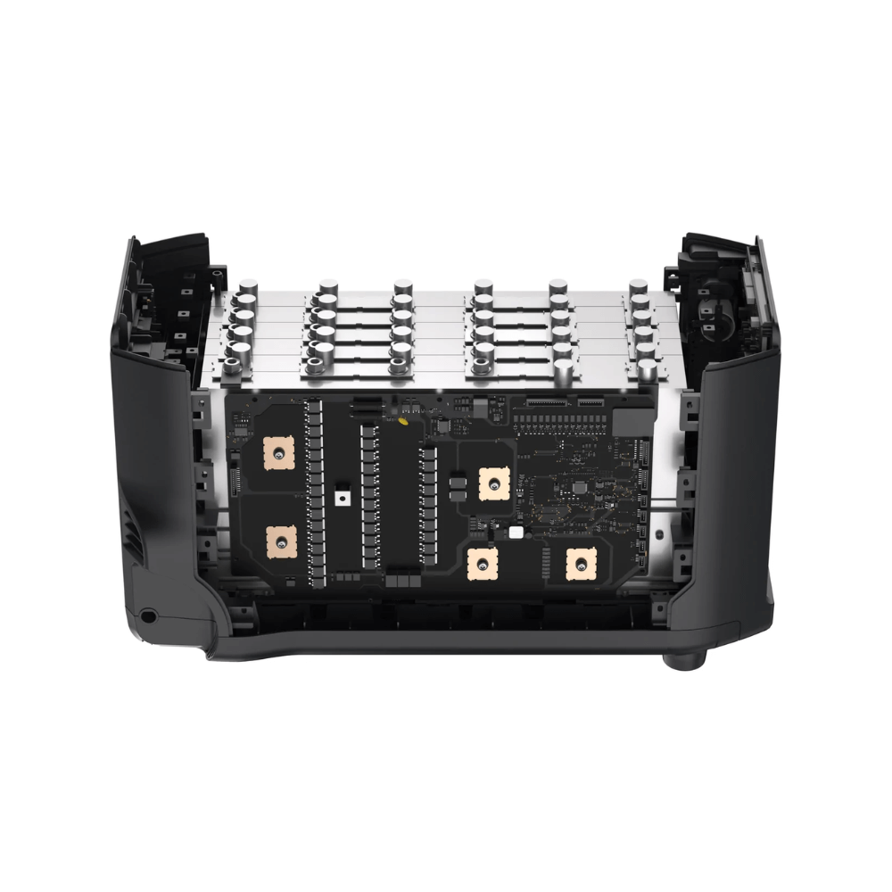 EcoFlow DELTA Pro Power Station 3600Wh + DELTA Pro Extra Battery internal components and design.