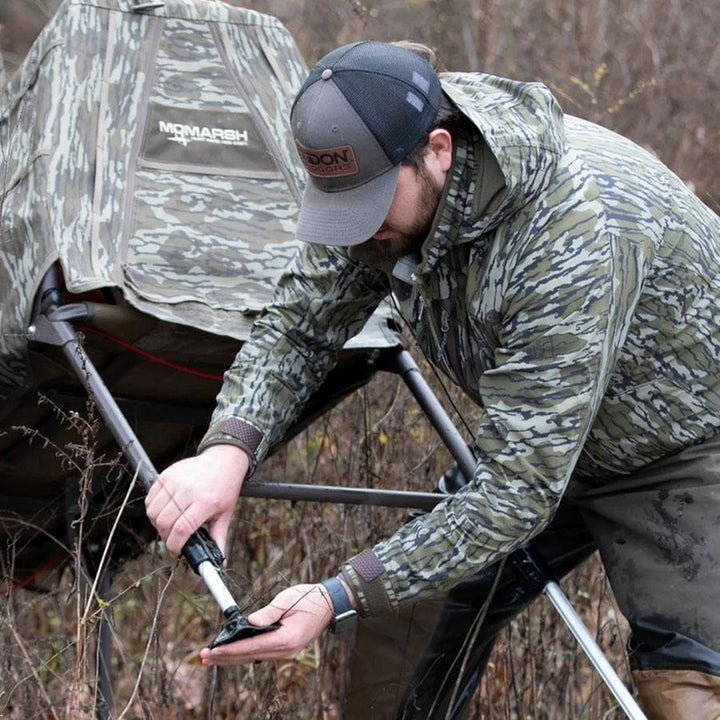 Higdon Outdoors Invisilab Dog Blind Mossy Oak Bottomland Portable Shelter