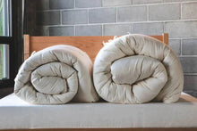 Load image into Gallery viewer, Holy Lamb Organics Quilted Mattress Topper Natural Deep Sleep New CAL King
